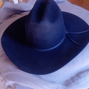 Serratelli Felt Western Hat